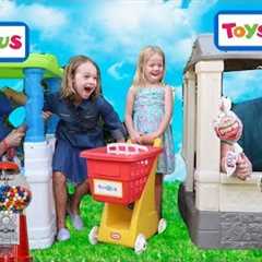 Pretend Toy Stores Compete for Customers