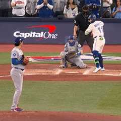 Bo Bichette takes Shohei Ohtani YARD 🚨 Three-run HOMER in World Series Game 7