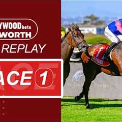 20251122 Hollywoodbets Kenilworth Race 1 won by QUERARI DANCER
