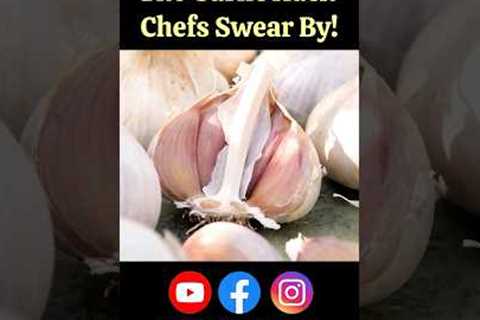 The Garlic Hack Chefs Swear By!  #drmandell #health #garlic