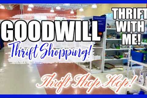 GOODWILL THRIFT WITH ME &amp; THRIFT HAUL! Home Decor &amp; Vintage Thrifting ** Thrift Shop Hop!
