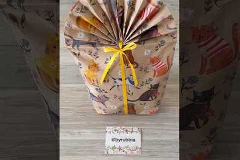 How to wrap a gift! Gift wrapping ideas #fyp #gift #giftwrapping #how #giftideas #diy #birthday
