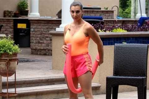 How to Use a Noodle Float | Water Aerobics