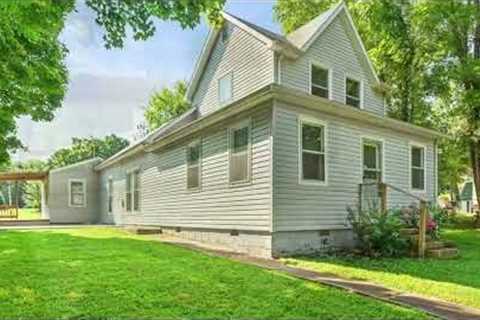 6 DIRT-CHEAP Kentucky Farmhouses You Can Still Buy — Hidden Real Estate Goldmines!
