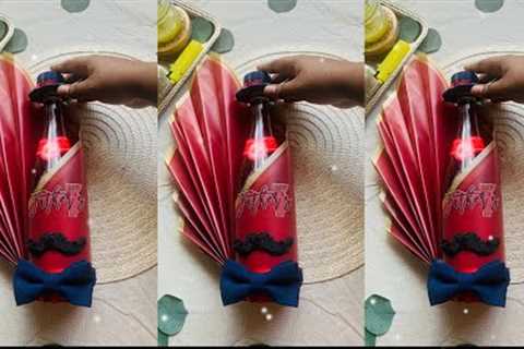 Gift Wrap Wine Bottle Decor| DIY| Holiday Gift Ideas