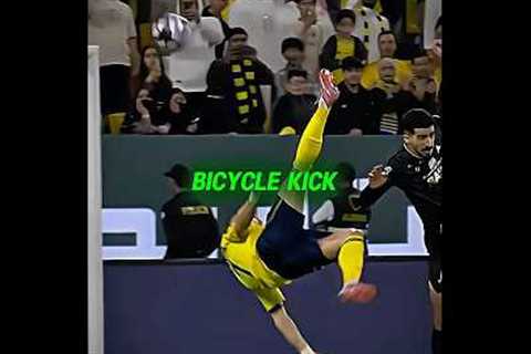 When Ronaldo Shows Mbappé The Bicycle Kick.. 😬