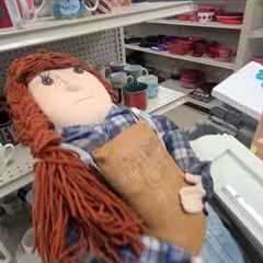 what should I buy??? thrifting at Goodwill for home decor