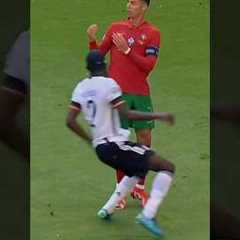 Ronaldo Magic 😱🤯Skills Master #shorts #ronaldo #cr7 #football #soccer