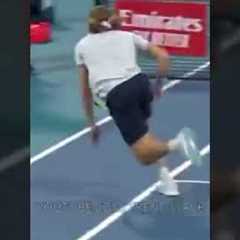 So funny 😂 tennis fails ￼￼￼￼🤣😂