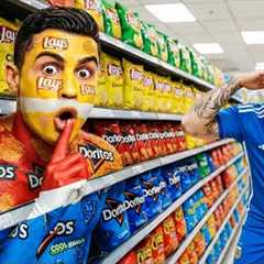 Ronaldo’s prank causes Messi to fall into the hands of the female assassin Jason Voorhees