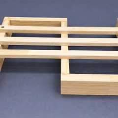A brilliant invention by a 60-year-old carpenter has amazed millions! Clever woodworking tips.