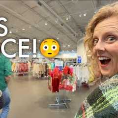 CHRISTMAS SHOPPING AT THE LARGEST GOODWILL IN THE STATE (IT'S HUGE!)