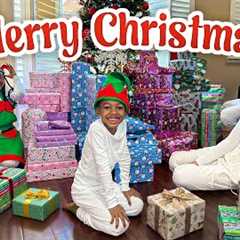 CHRISTMAS MORNING OPENING PRESENTS 2025 🎁