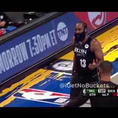 Steve Nash hugs Kevin Durant after Series tying clutch performance