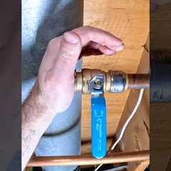 SharkBite Copper Pipe Repair Tips - #shorts #plumbing #sharkbiteplumbing #sponsored