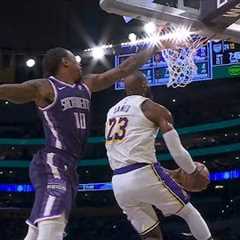 LeBron James Turns Back the CLOCK with a Reverse Dunk 😳