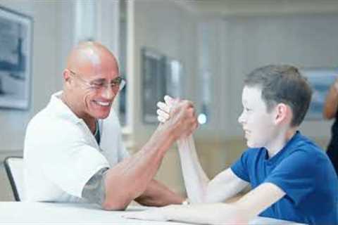Dwayne Johnson Sings “You’re Welcome” with Make-A-Wish Superfan | The Rock