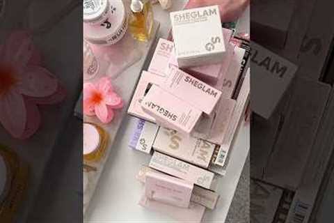 let’s unbox my pink @sheglam_official  mega haul 💗 #sheglam #m akeup #preppy #shorts #SHEGLAMhaul