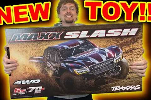 The best RC Car this year - but it has 1 big problem - Traxxas Maxx Slash Tested