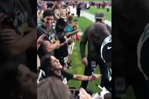 Touchdowns of the Heart:NFL Athletes and Theri Inspiring Moments with Disabled Fans#NFL#DisabledFan