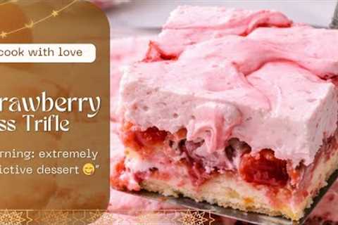 “Layers of cream, cake & strawberries… this is pure bliss 🍓✨”Strawberry Bliss Trifle | Easy..