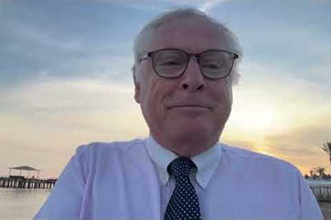 Stock Market Investing: Real Estate Investment Trusts (REITs) vs Direct property investment