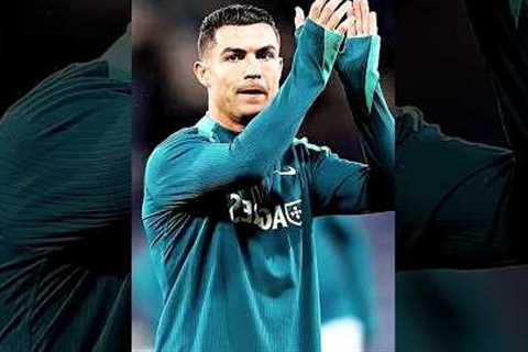 As a child, Rolando played football with coconut shells, not soccer😱⚽#ronaldo #cr7
