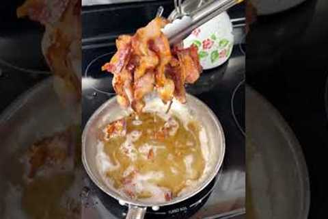 This bacon grease hack will save you money! #bacon #hack #tips #lifehacks #cooking #money