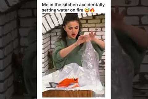 When Selena Gomez tries to cook… 😂🔥
