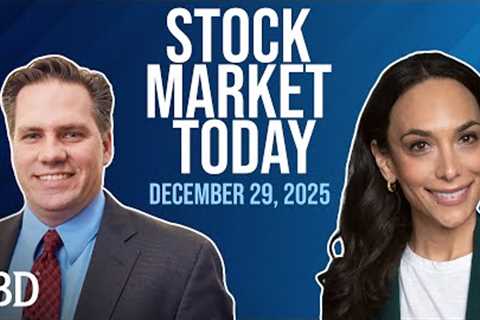 Stocks Retreat With Fed Minutes, New Year Ahead; RDDT, COCO, LLY In Focus | Stock Market Today
