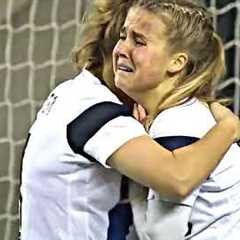 Women FUNNY Football Moments 😂🤣