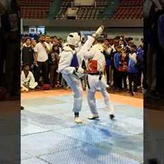 taekwondo fight #viralvideo #trending #shorts #sports #ko #kick #fighter #hardwork#taekwondo#athlete