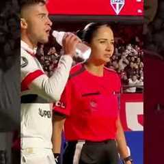 A heartwarming moment between athletes and journalists #kindness #athlete #fyp #foryou