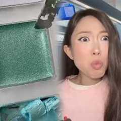 Let the holiday travels begin! 😂 #bumping #flighttips #flight #cabincrewlife #funny