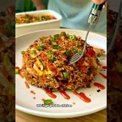 5 MINUTE MEAL: Chicken & Egg Fried Rice 🍚 Quick & easy high protein weeknight dinner or..