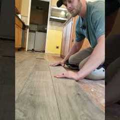 installing laminate is super easy! #flooring #laminateflooring #diy