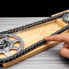 An amazing invention by a 65-year-old carpenter has astonished engineers! Simple woodworking tools.