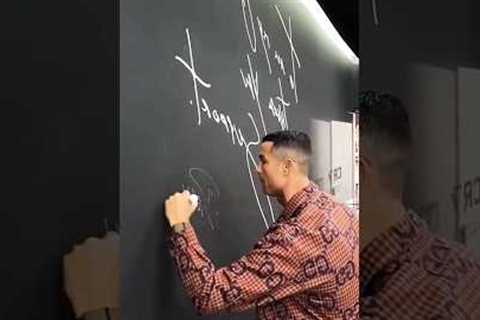 Ronaldo এর Hand Writing 😱 । Ur Cristiano । Football । Cr7 #shorts​ #ronaldo​ #football​