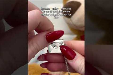 Turn your photo turned into art and embroidered onto this necklace. Best boyfriend gift idea ever 😍