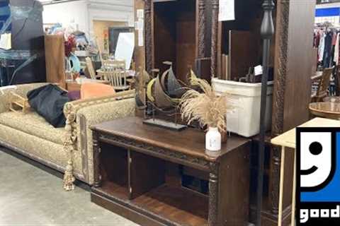GOODWILL FURNITURE SOFAS ARMCHAIRS HOME DECOR KITCHENWARE SHOP WITH ME SHOPPING STORE WALK THROUGH