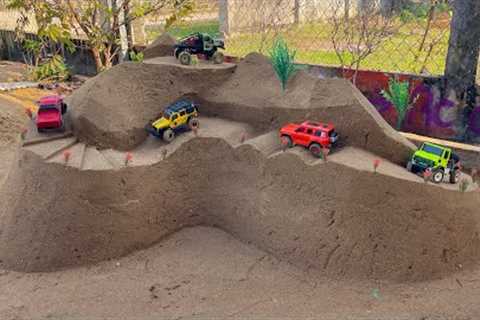 RC Cars Extreme Mountain Obstacle Challenge | Crazy Off-Road Test!