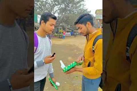 New year gift. Prank. Randam boy#prankbox #giftunbox #giftprank #shorts #trending #viralshorts