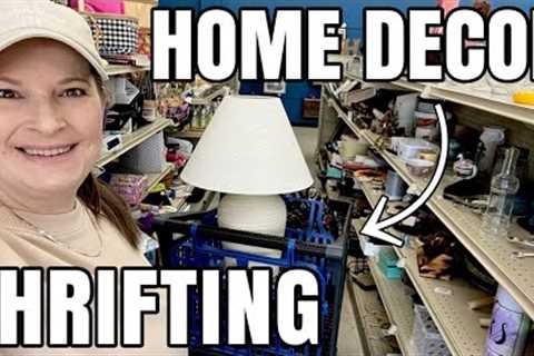 Goodwill Thrift With Me | Valentine’s Home Decor Finds 💗
