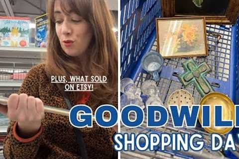 GOODWILL SHOPPING DAY! | Thrift with Me | What Sold on Etsy