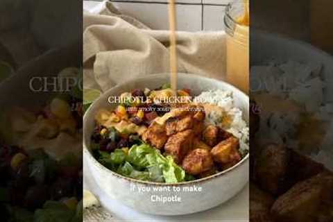 Chipotle chicken rice bowls 🤤 meal prep friendly, balanced dinner! Recipe below ⬇️ #healthyrecipes