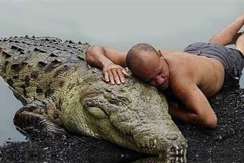 Most Unusual Friendships Between Humans and Dangerous Animals