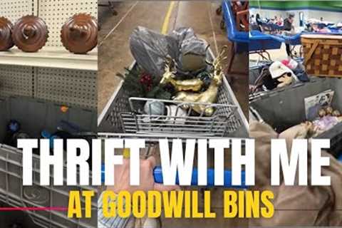 I can't believe this were left at the Goodwill outlet Bins • thrift with me • thrifting for resale
