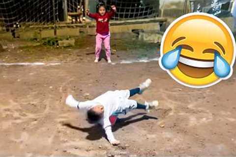 FUNNY FOOTBALL VIDEOS, SKILLS &amp; GOALS #53