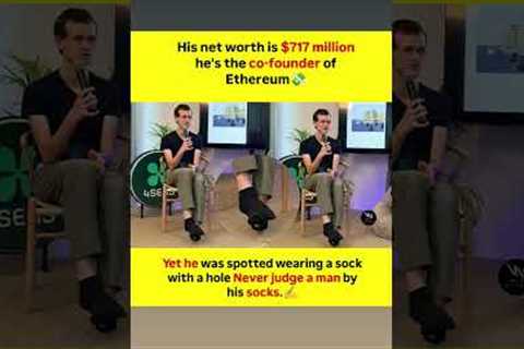 Ethereum co-founder Vitalik Buterin recently went viral after being spotted on stage at a crypto ✍️