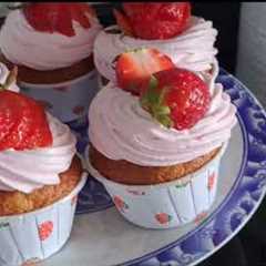 Valentine’s Healthy Recipes | Gluten-Free Strawberry Desserts & Fudge